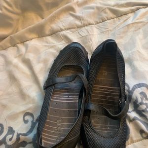Skechers size9